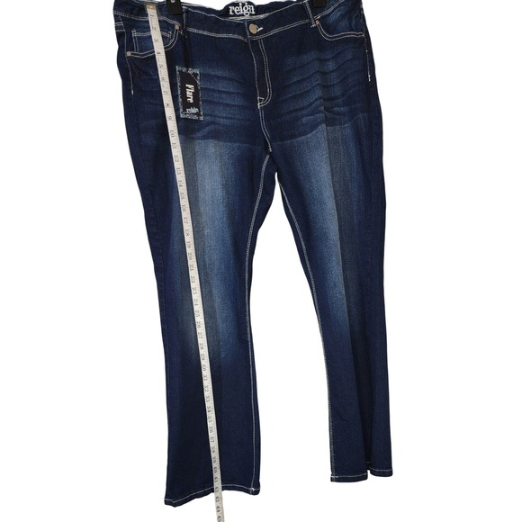 Reign Denim Jeans Plus Size Dark Wash Bootcut Flared White Stitch Size 24 - NWT - Picture 7 of 7